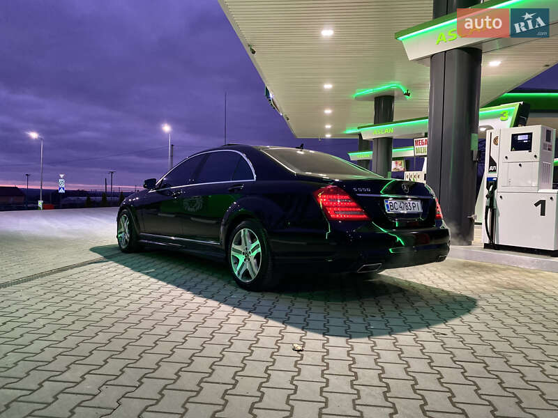 Седан Mercedes-Benz S-Class 2011 в Хмельницькому