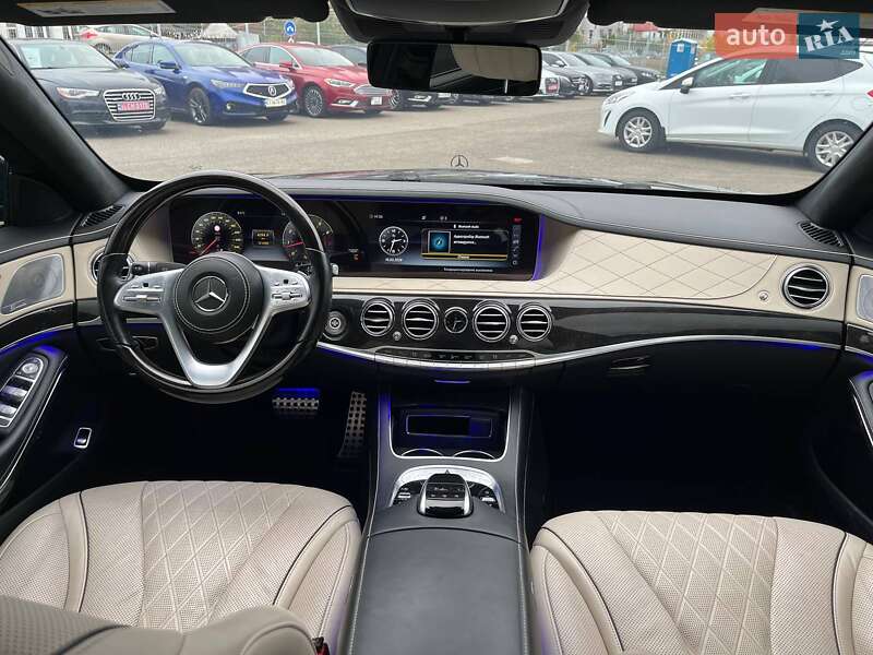 Седан Mercedes-Benz S-Class 2018 в Києві