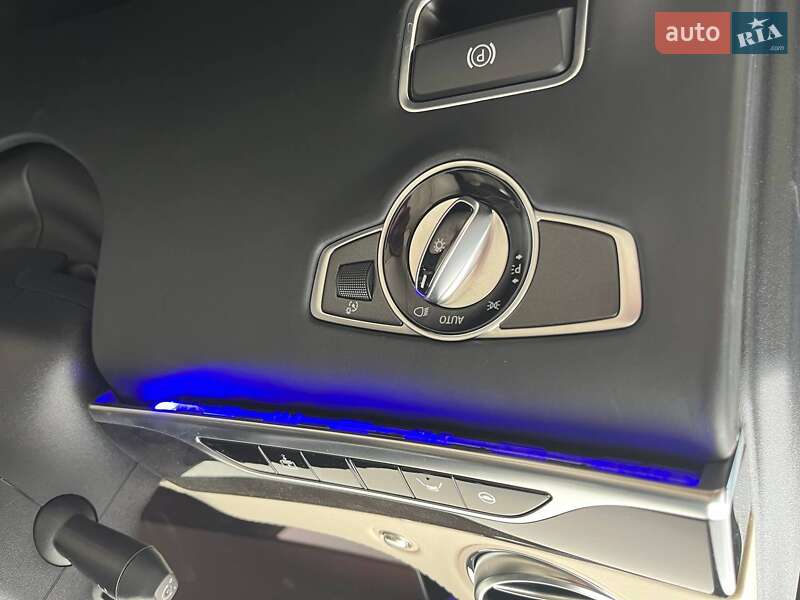 Седан Mercedes-Benz S-Class 2018 в Києві