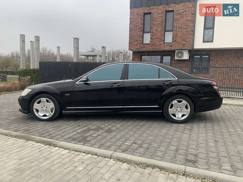 Седан Mercedes-Benz S-Class 2007 в Умані