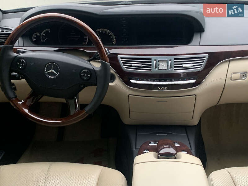 Седан Mercedes-Benz S-Class 2007 в Умані