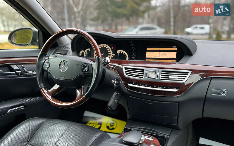 Седан Mercedes-Benz S-Class 2008 в Львове
