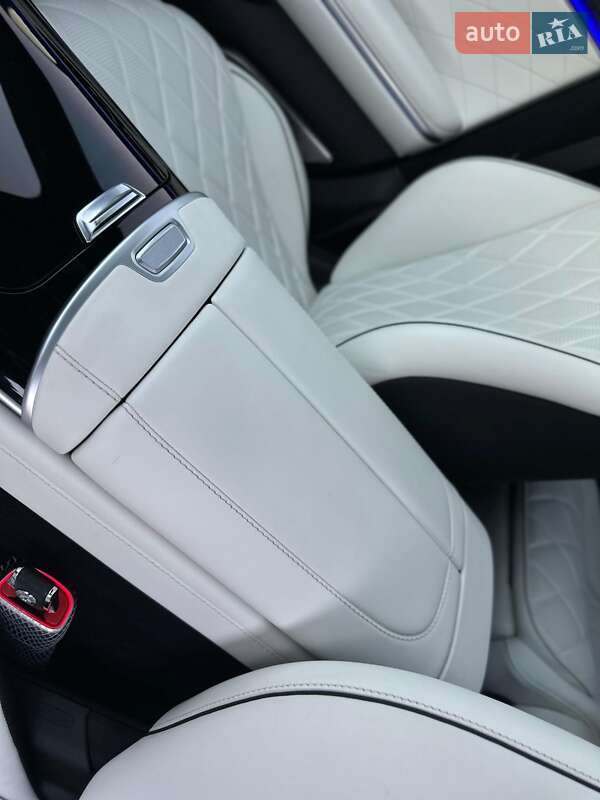 Седан Mercedes-Benz S-Class 2022 в Києві