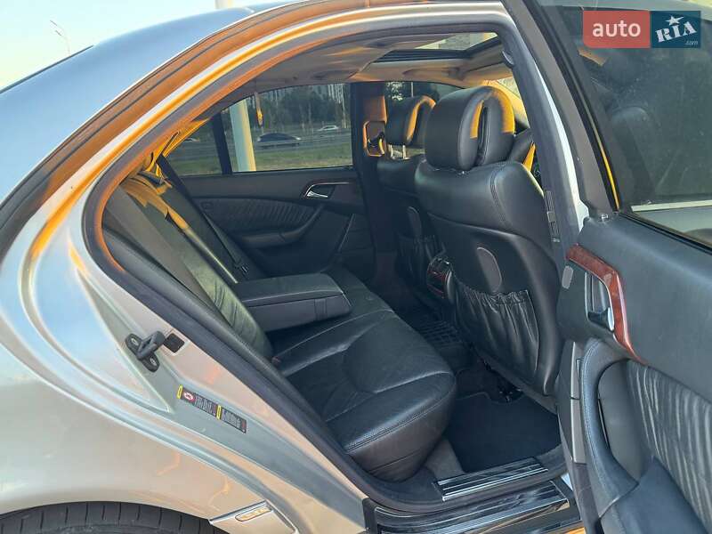 Седан Mercedes-Benz S-Class 2003 в Києві