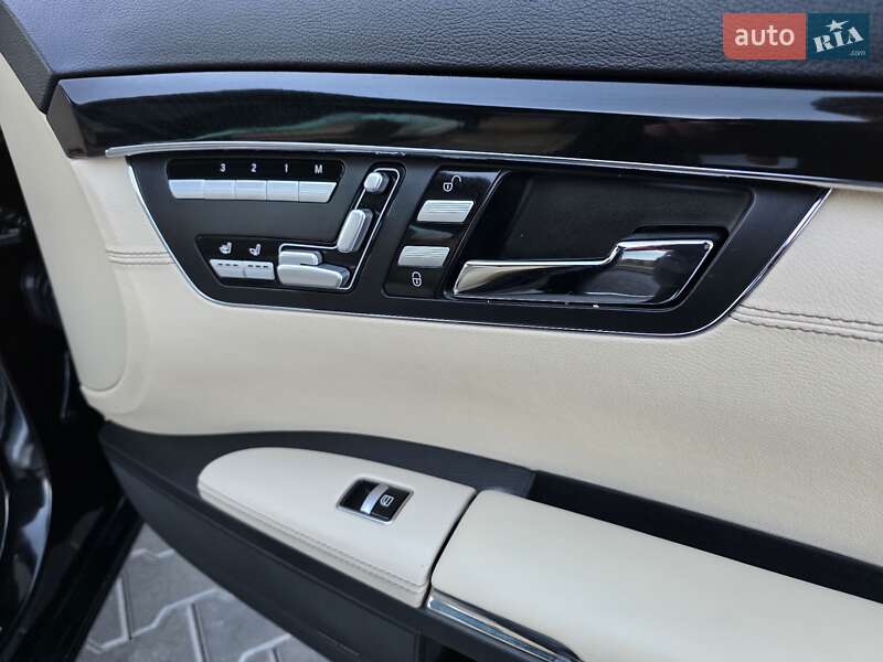 Седан Mercedes-Benz S-Class 2012 в Хмельницькому