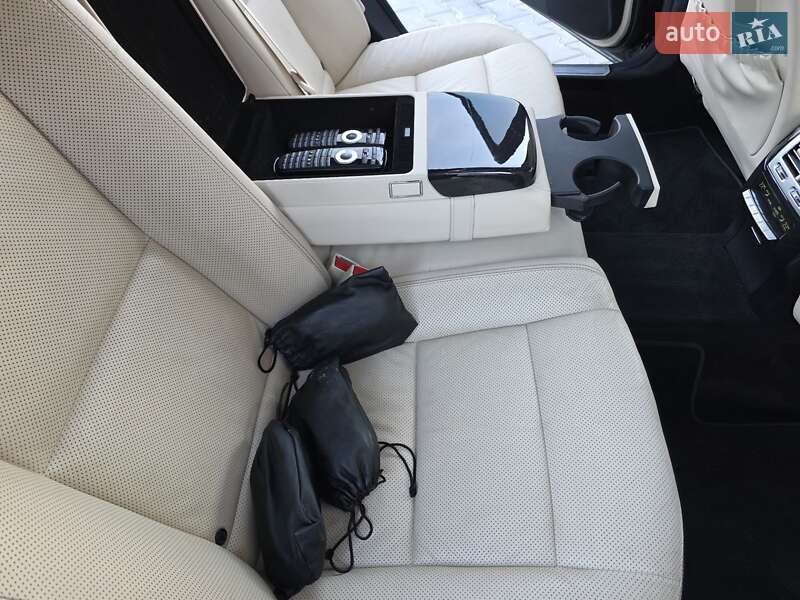 Седан Mercedes-Benz S-Class 2012 в Хмельницькому