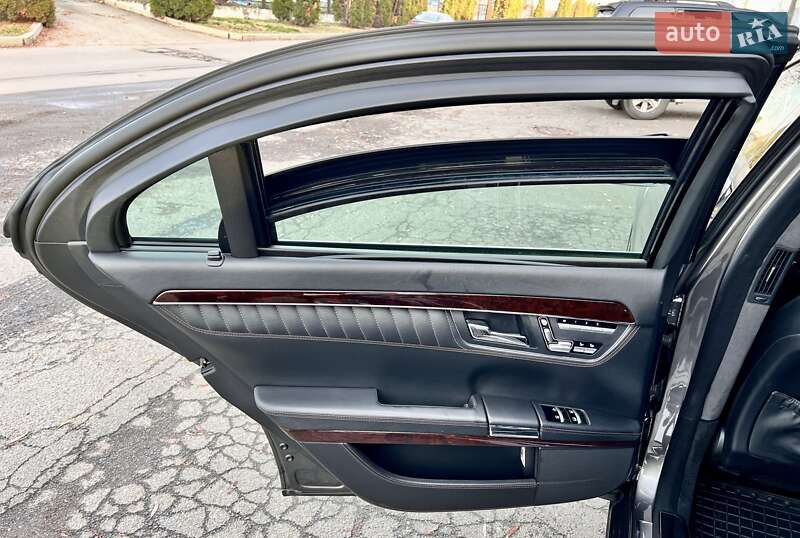 Седан Mercedes-Benz S-Class 2013 в Киеве фото 25 Седан Mercedes-Benz S-Class 2013 в Киеве