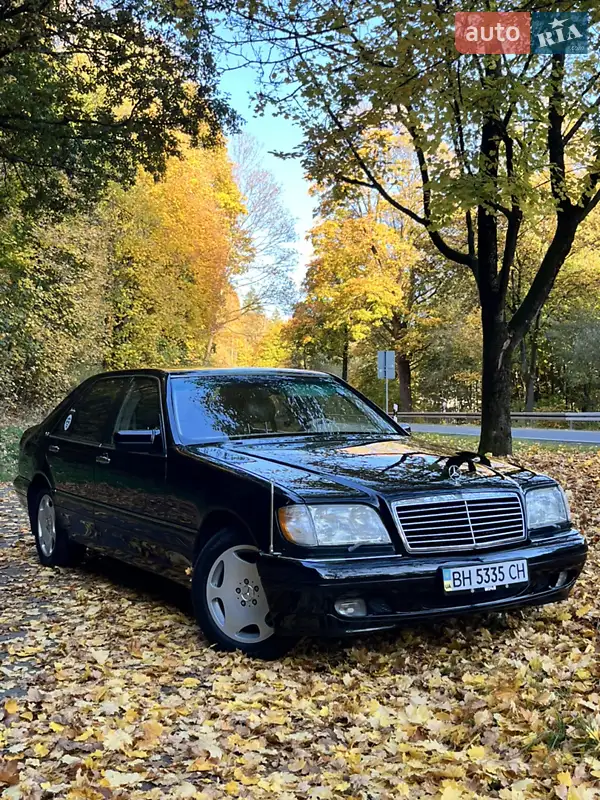Mercedes-Benz S-Class 1994