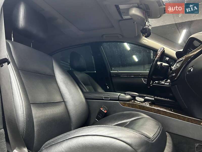 Седан Mercedes-Benz S-Class 2013 в Чернівцях