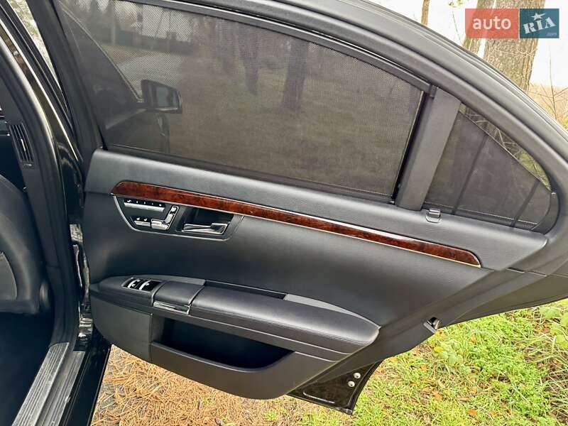 Седан Mercedes-Benz S-Class 2009 в Києві