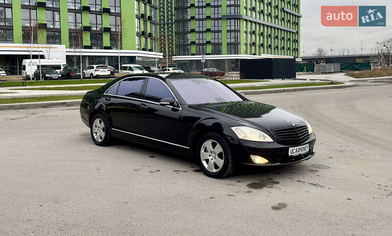 Седан Mercedes-Benz S-Class 2005 в Киеве