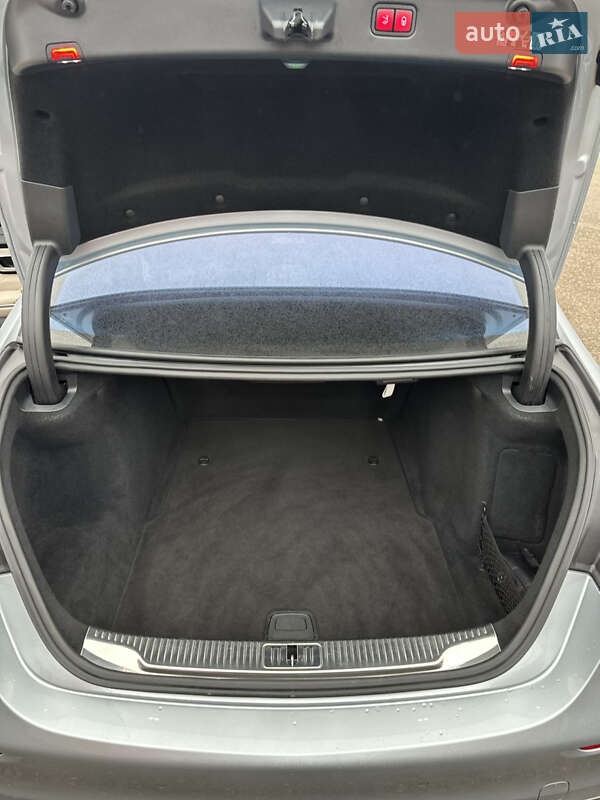 Седан Mercedes-Benz S-Class 2021 в Києві
