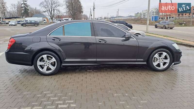 Седан Mercedes-Benz S-Class 2008 в Чернівцях