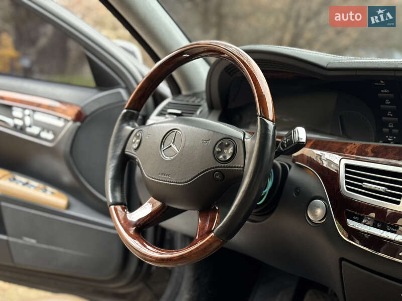 Седан Mercedes-Benz S-Class 2007 в Івано-Франківську