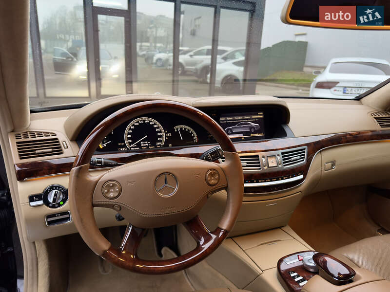 Седан Mercedes-Benz S-Class 2006 в Киеве фото 59 Седан Mercedes-Benz S-Class 2006 в Киеве
