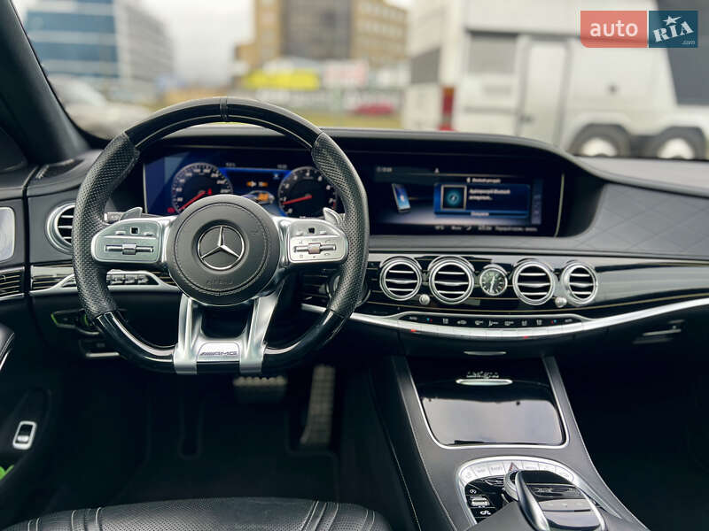 Седан Mercedes-Benz S-Class 2019 в Києві