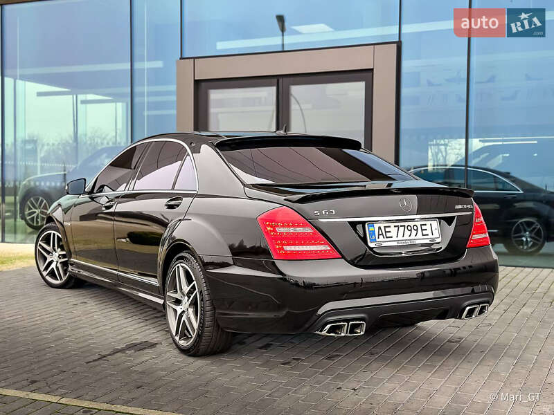 Седан Mercedes-Benz S-Class 2007 в Днепре