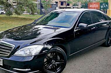 Седан Mercedes-Benz S-Class 2013 в Ивано-Франковске