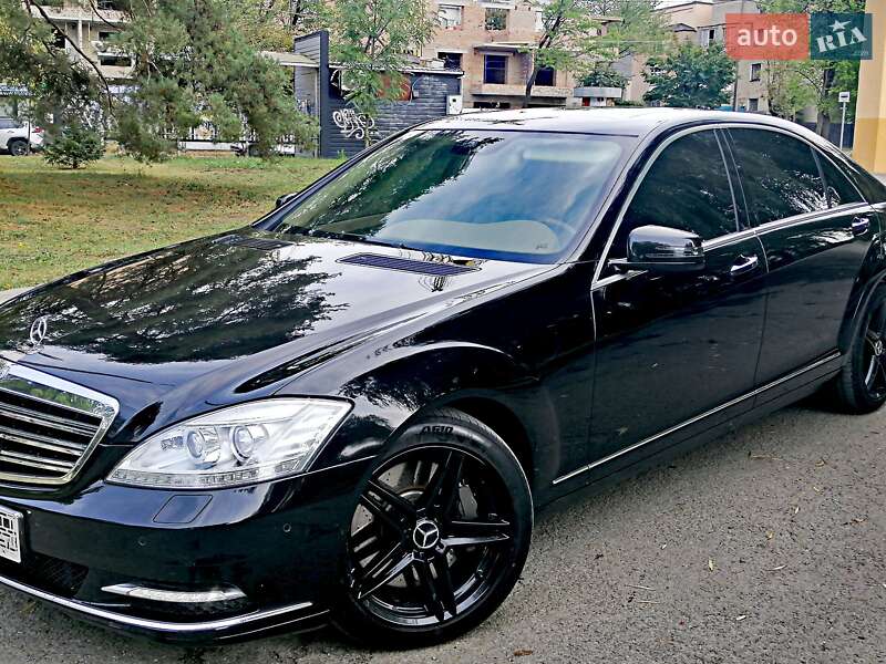 Mercedes-Benz S-Class 2013 Mercedes-Benz S-Class 2013