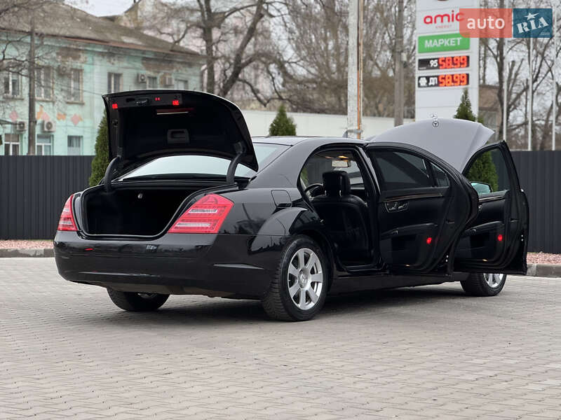 Седан Mercedes-Benz S-Class 2007 в Одессе