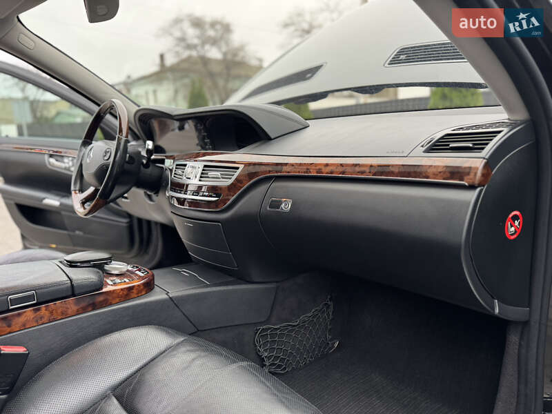 Седан Mercedes-Benz S-Class 2007 в Одессе