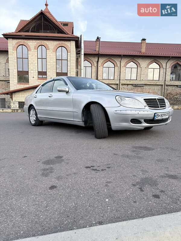 Седан Mercedes-Benz S-Class 2002 в Тарутине