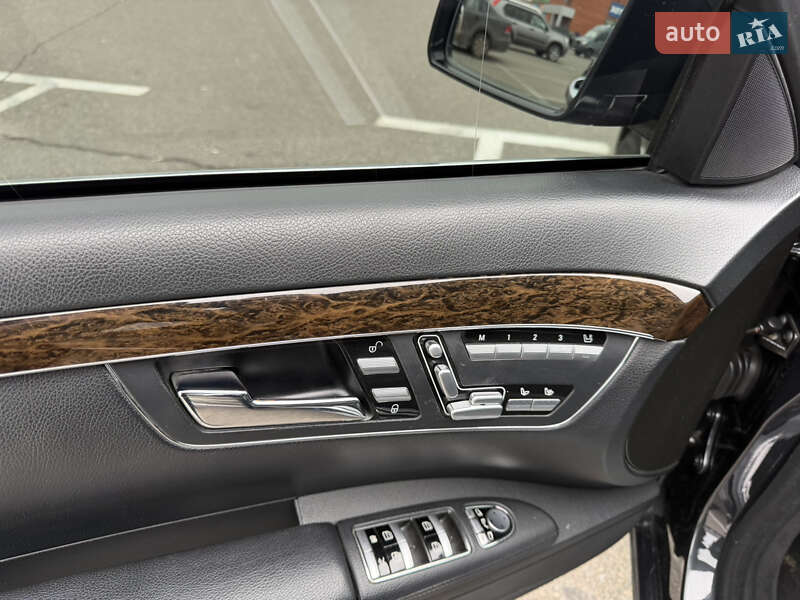 Седан Mercedes-Benz S-Class 2012 в Киеве