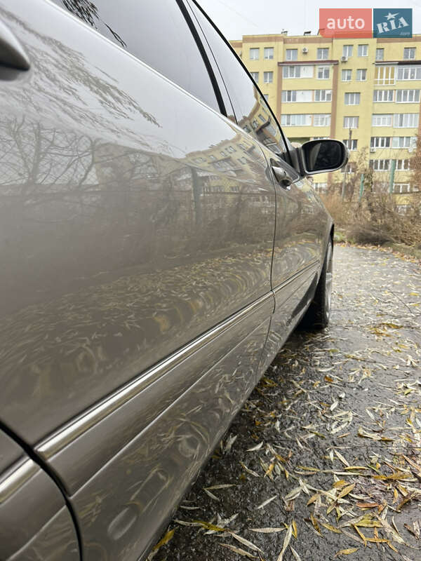 Седан Mercedes-Benz S-Class 2005 в Ровно фото 54 Седан Mercedes-Benz S-Class 2005 в Ровно
