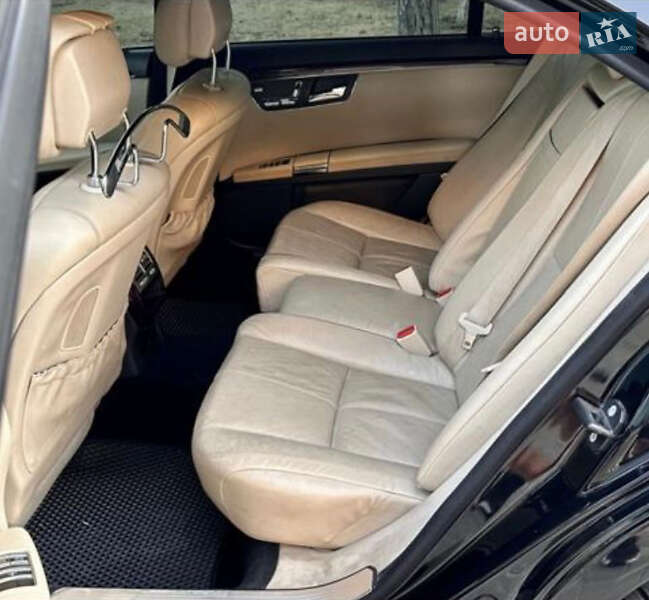 Седан Mercedes-Benz S-Class 2006 в Кропивницком