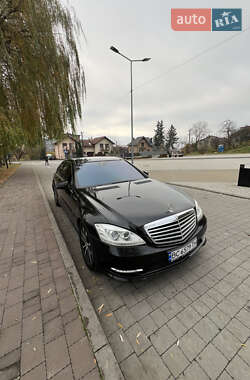 Седан Mercedes-Benz S-Class 2006 в Львове