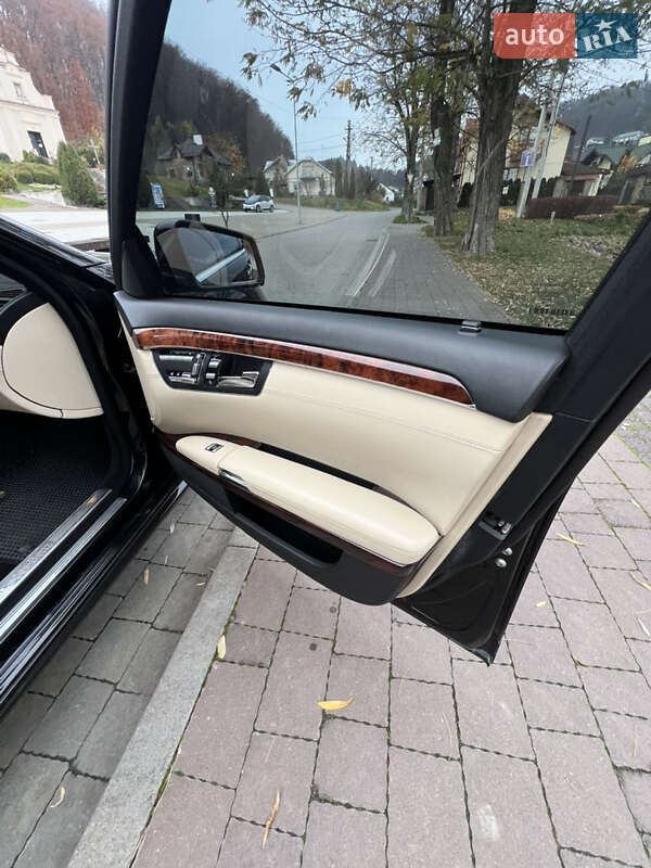 Седан Mercedes-Benz S-Class 2006 в Львові фото 8 Седан Mercedes-Benz S-Class 2006 в Львові