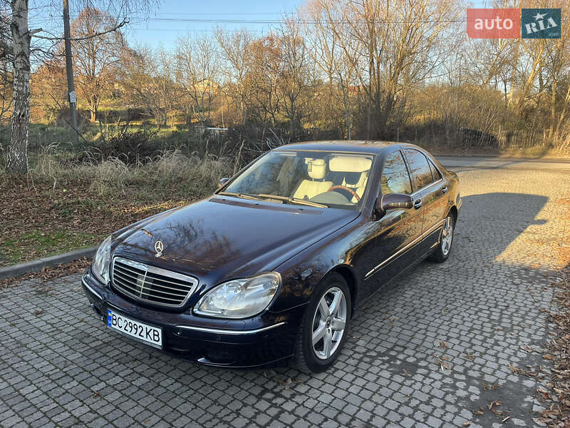 Mercedes-Benz S-Class 2001