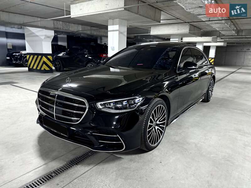 Mercedes-Benz S-Class 2021