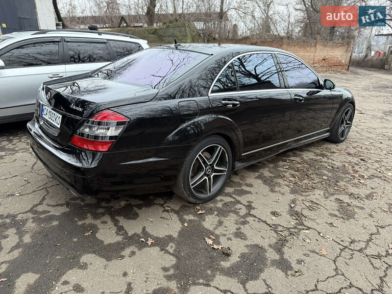 Седан Mercedes-Benz S-Class 2007 в Умані