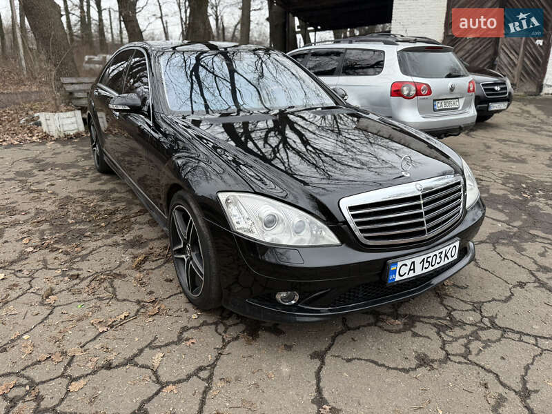 Седан Mercedes-Benz S-Class 2007 в Умані