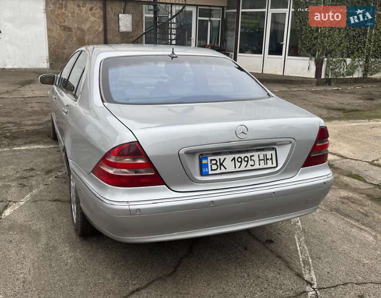 Седан Mercedes-Benz S-Class 2000 в Рівному