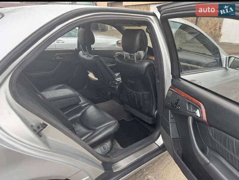Седан Mercedes-Benz S-Class 2000 в Рівному