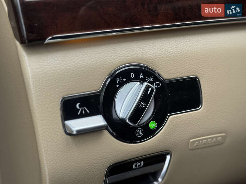 Седан Mercedes-Benz S-Class 2011 в Сарнах