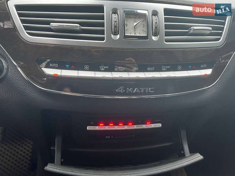 Седан Mercedes-Benz S-Class 2010 в Гадяче фото 30 Седан Mercedes-Benz S-Class 2010 в Гадяче