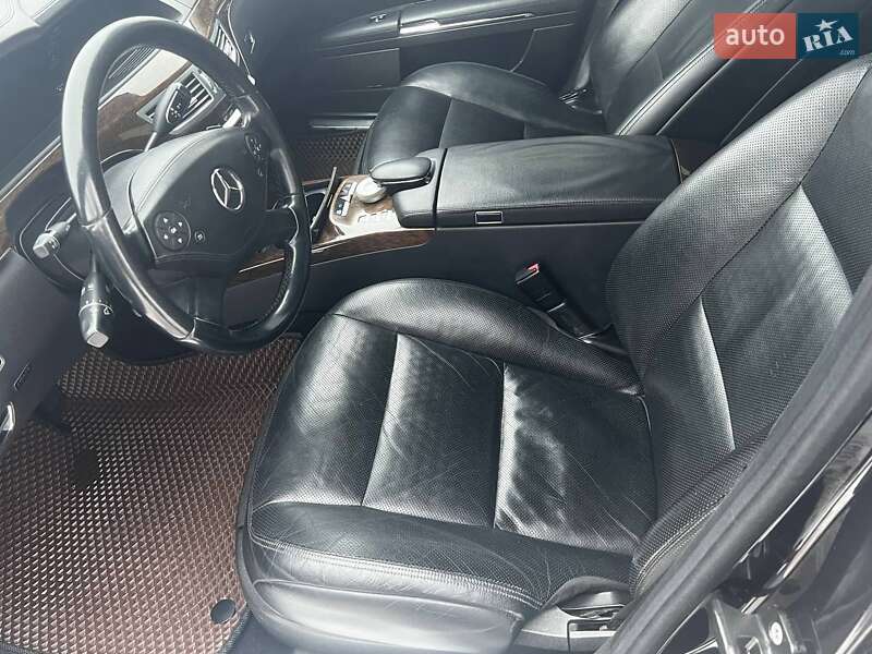 Седан Mercedes-Benz S-Class 2010 в Гадяче фото 31 Седан Mercedes-Benz S-Class 2010 в Гадяче