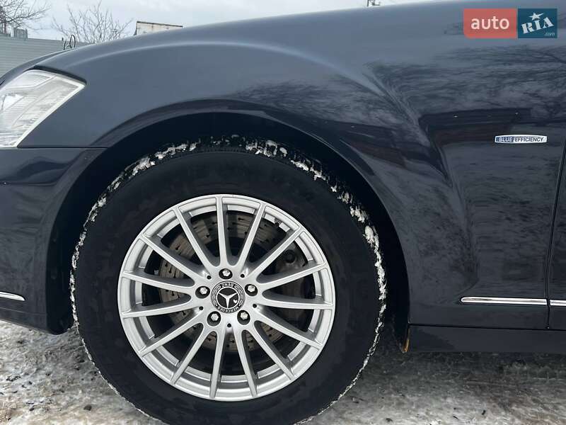 Седан Mercedes-Benz S-Class 2010 в Гадяче фото 12 Седан Mercedes-Benz S-Class 2010 в Гадяче