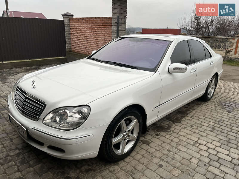 Седан Mercedes-Benz S-Class 2004 в Немирове