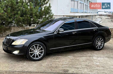 Седан Mercedes-Benz S-Class 2006 в Одесі