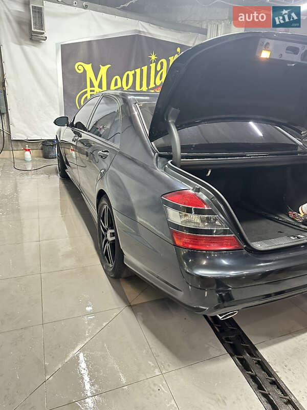 Седан Mercedes-Benz S-Class 2009 в Киеве