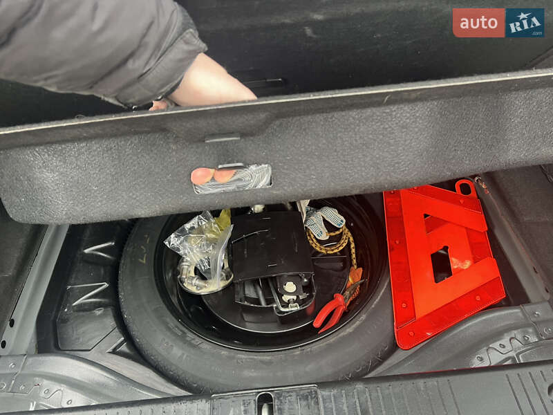 Седан Mercedes-Benz S-Class 2007 в Черноморске