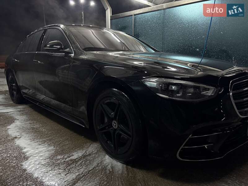 Mercedes-Benz S-Class 2021