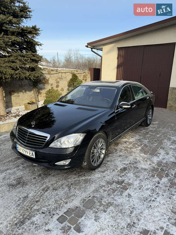 Mercedes-Benz S-Class 2006