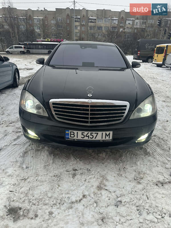 Mercedes-Benz S-Class 2008