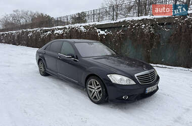 Седан Mercedes-Benz S-Class 2006 в Днепре