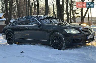 Седан Mercedes-Benz S-Class 2006 в Дніпрі
